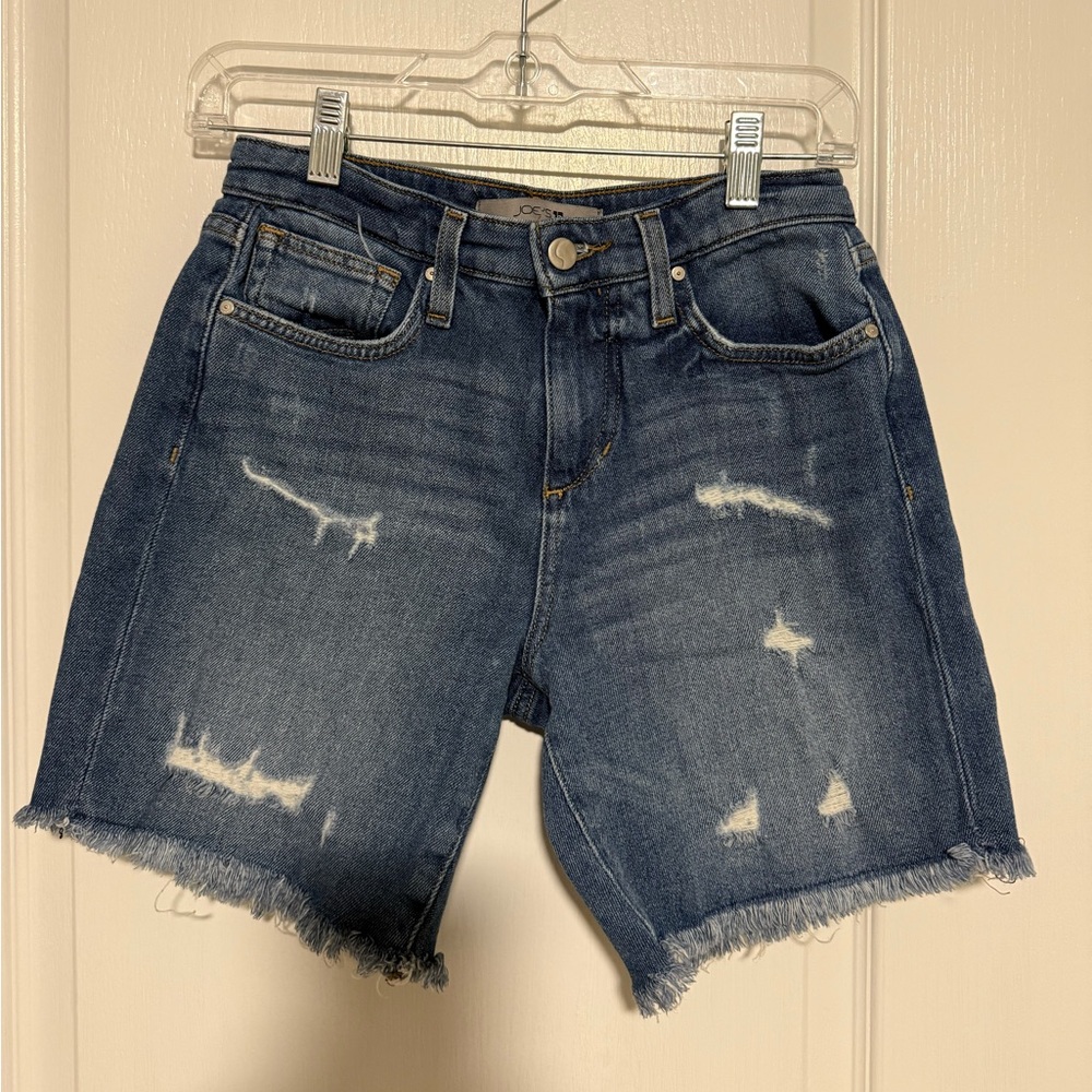 JOE’S THIGH LENGTH SHORTS